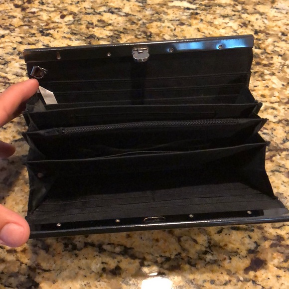 Wallet - Picture 2 of 2